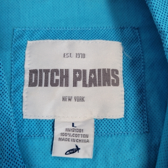 Ditch Plains Men's Blue Micro Dot Roll Tab Sleeve Pearl Snap Shirt Size Large - Picture 8 of 11